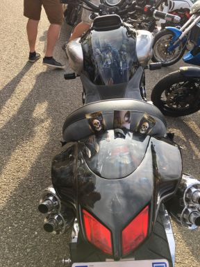 christian poncet, aérographe, moto, peinture, personnalisée, custom, harley, bobber, chopper, décoration, motard