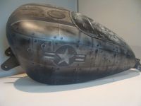 christian poncet, aérographe, moto, peinture, personnalisée, custom, harley, bobber, chopper, décoration, motard,vmax 1700, yamaha