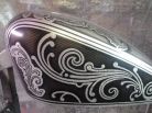 christian poncet, aérographe, moto, peinture, personnalisée, custom, harley, bobber, chopper, décoration, motard,vmax 1700, yamaha