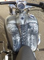 christian poncet, aérographe, moto, peinture, personnalisée, custom, harley, bobber, chopper, décoration, motard,vmax 1700, yamaha